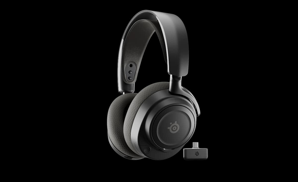 هدست گیمینگ استیل سریز SteelSeries Arctis Nova 7P Wireless Gen 2 – سفید — تصویر ۷