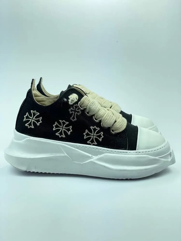ونس ریک اونز RICK OWENS کد 3007 گلدوزی پارچه جودون مشکی گلدوزی کرم