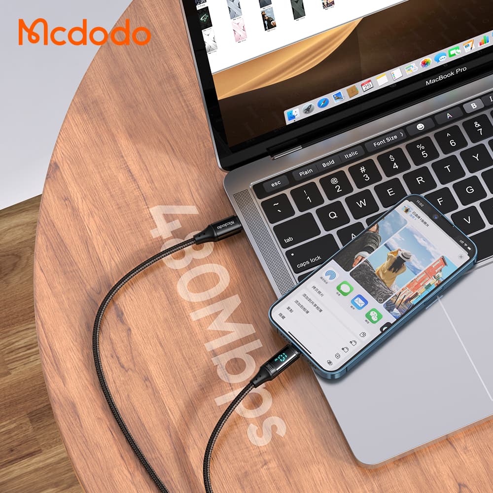 کابل شارژ و انتقال داده تایپ سی به لایتنینگ مک دودو مدل MCDODO CA-1030 دارای نمایشگر دیجیتال طول 120 سانتيمتر — تصویر ۸