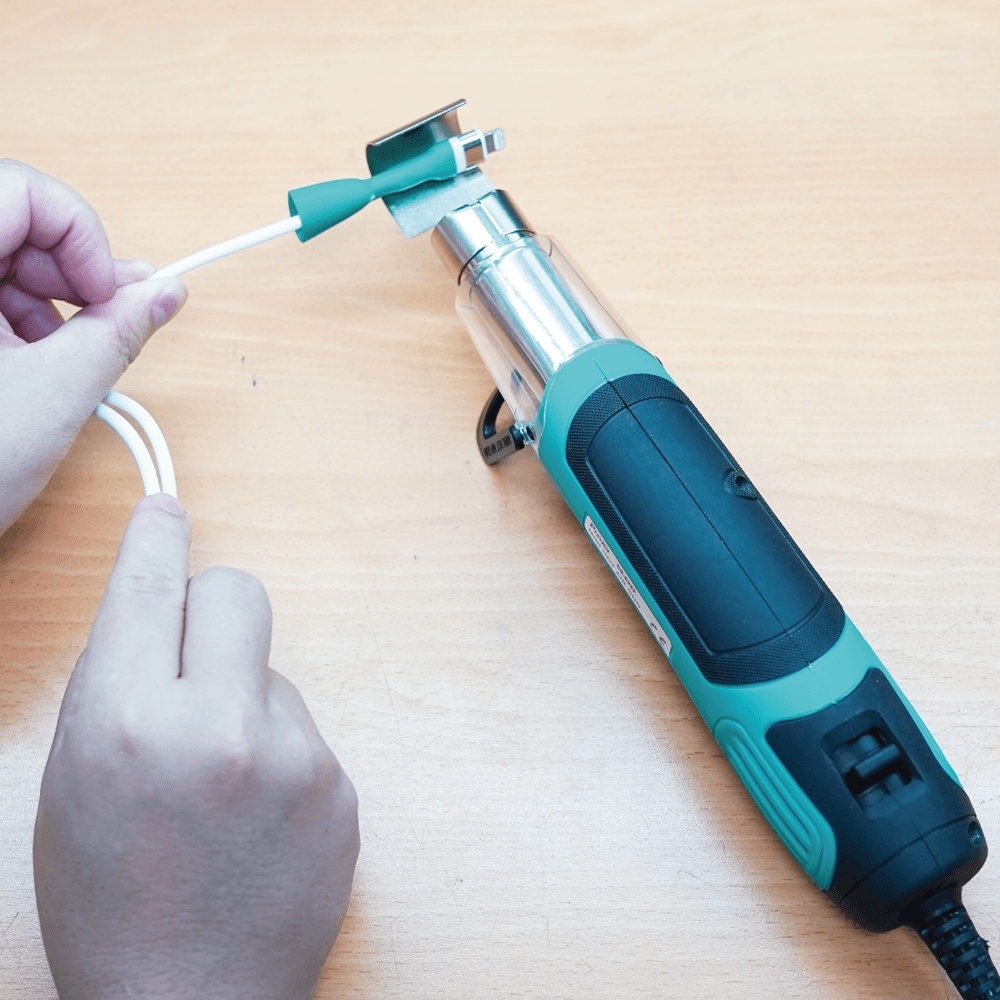 سشوار صنعتی پروسکیت مدل Pro’sKit SS-628F 250W/500W — تصویر ۴