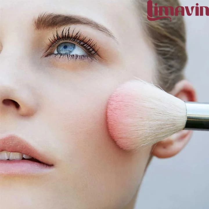 برس آرایشی رژ گونه زدوان مدل 313 — تصویر ۲