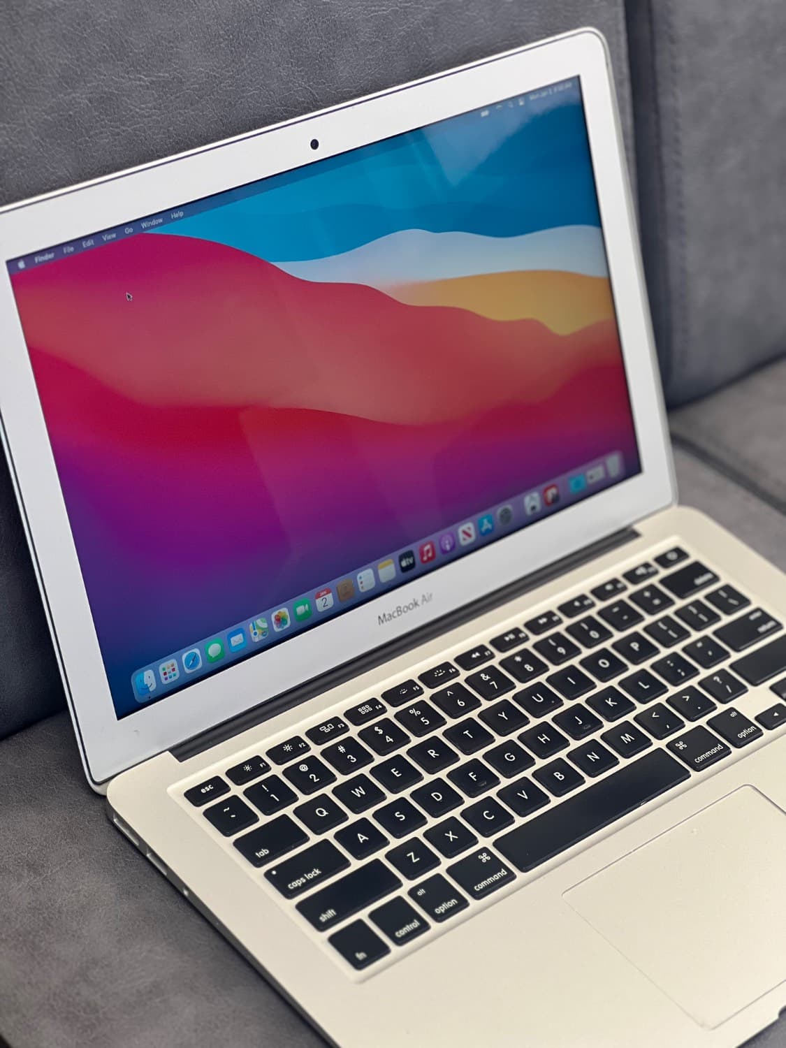 لپتاپ استوک اپل مدل MacBook Air ۱۴۶۶ — 4گیگابایت / 256گیگابایت / 2013 — تصویر ۹
