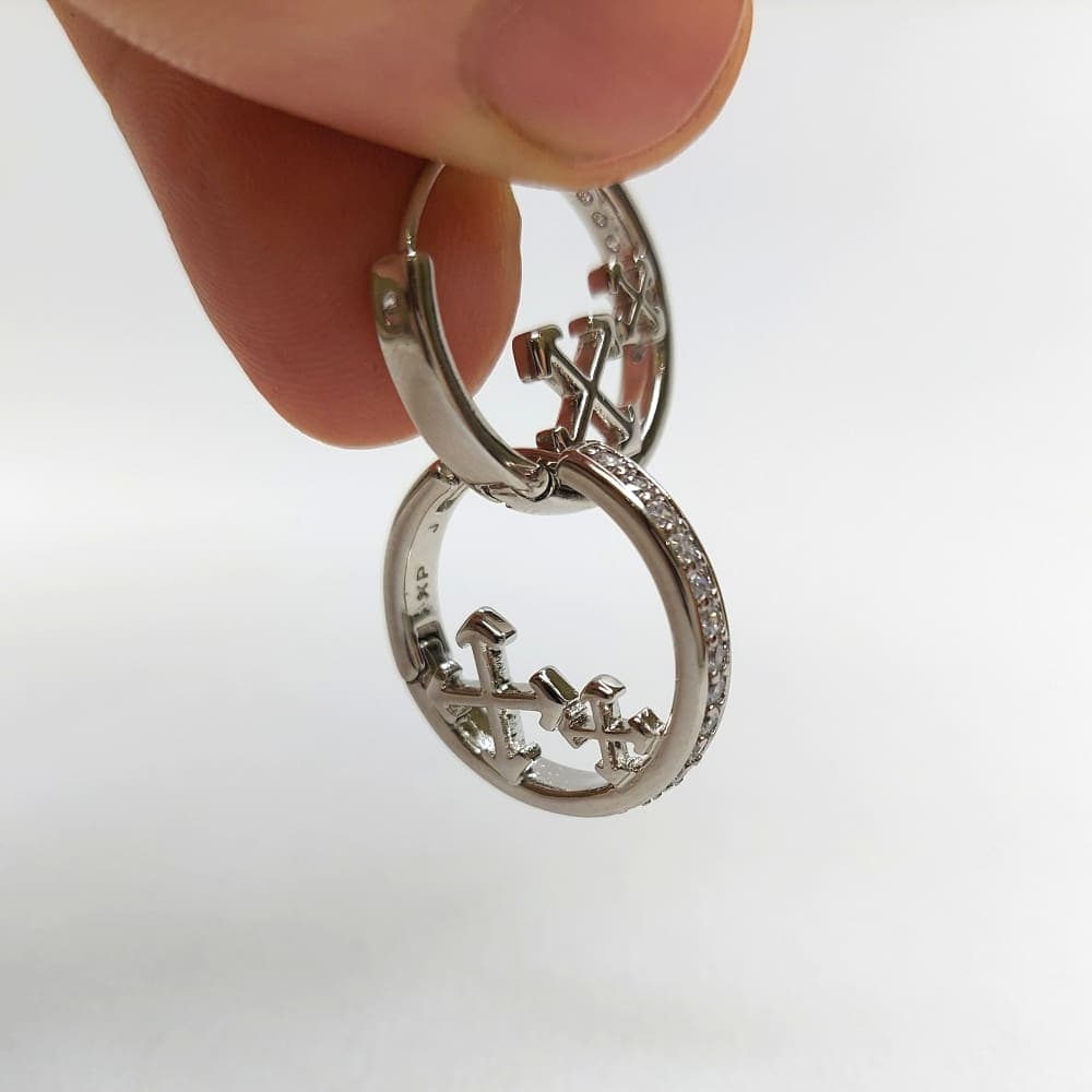 گوشواره زنانه حلقه ایی طرح حلقه نگین دار دارای فلش مدل XUPING 3525