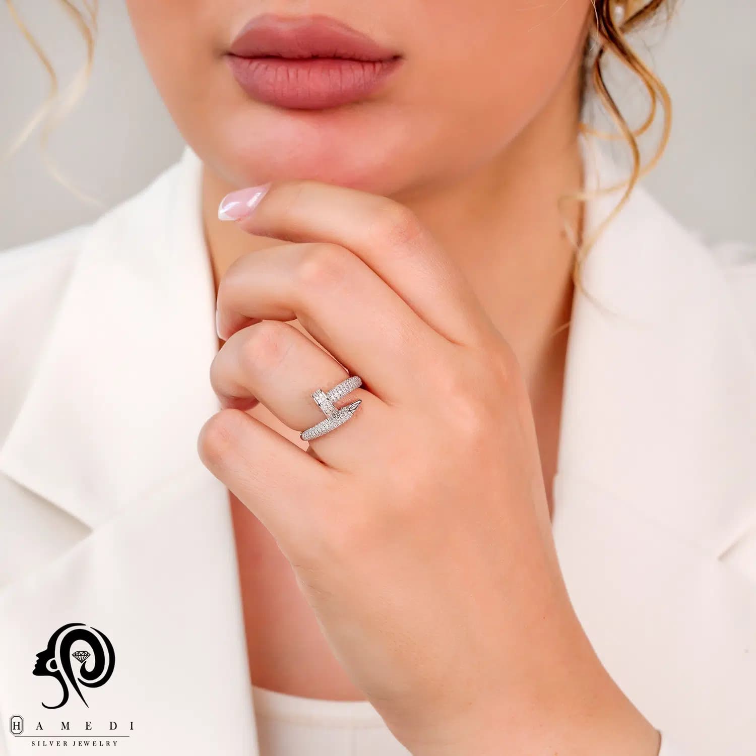 انگشتر کارتیر میخی ایتالیایی نقره زنانه مدل RE B149 — تصویر ۲