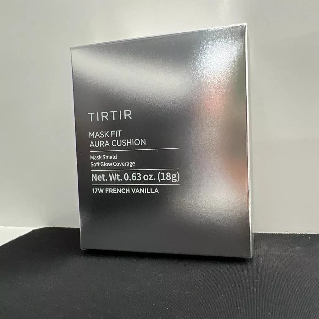 کوشن تیرتیر نقرهای 72H درخشان، یکدست و شیشهای Semi-Glow — تصویر ۸