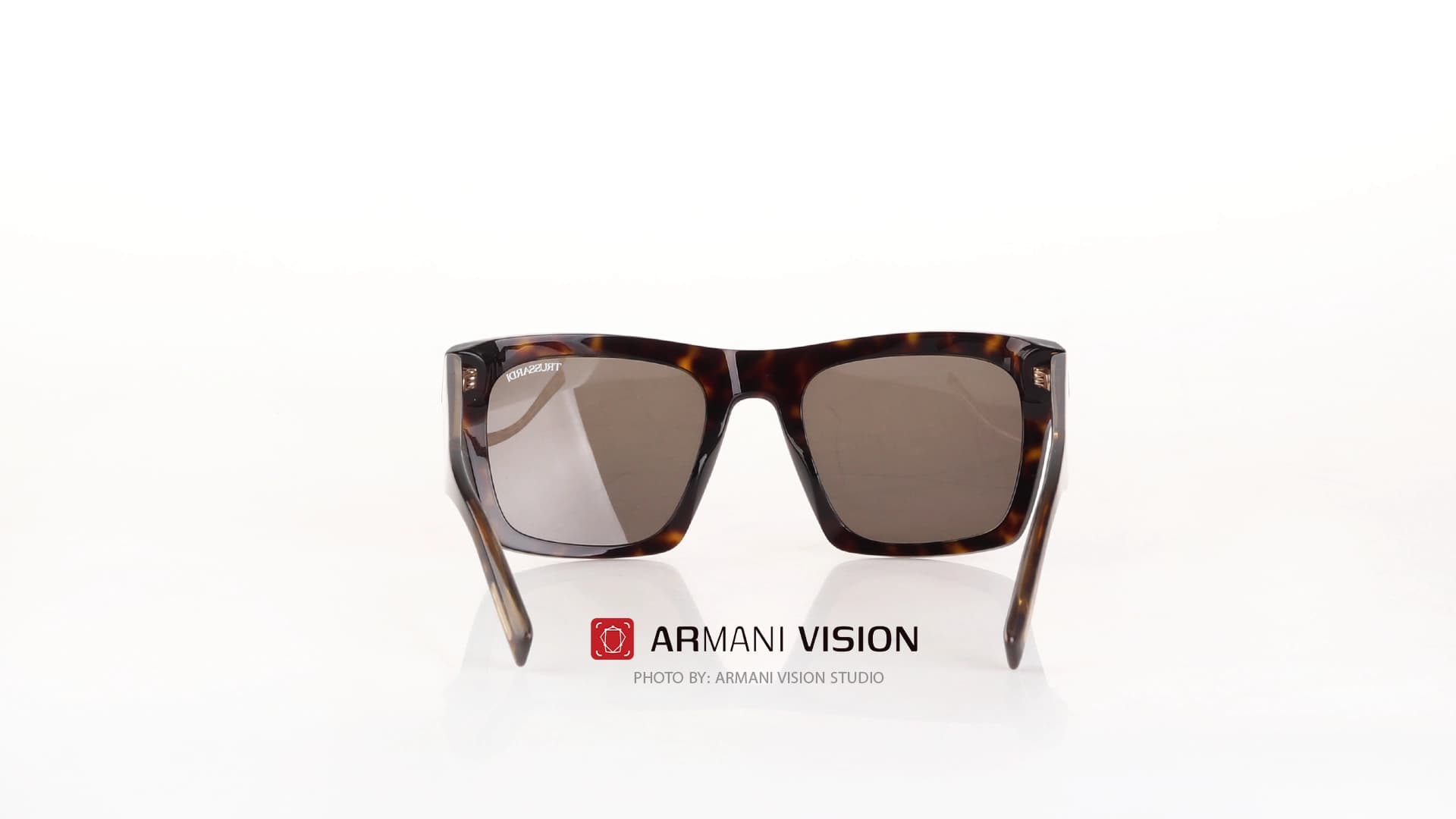 عینک تروساردی TRUSSARDI – STR587-722 — تصویر ۳