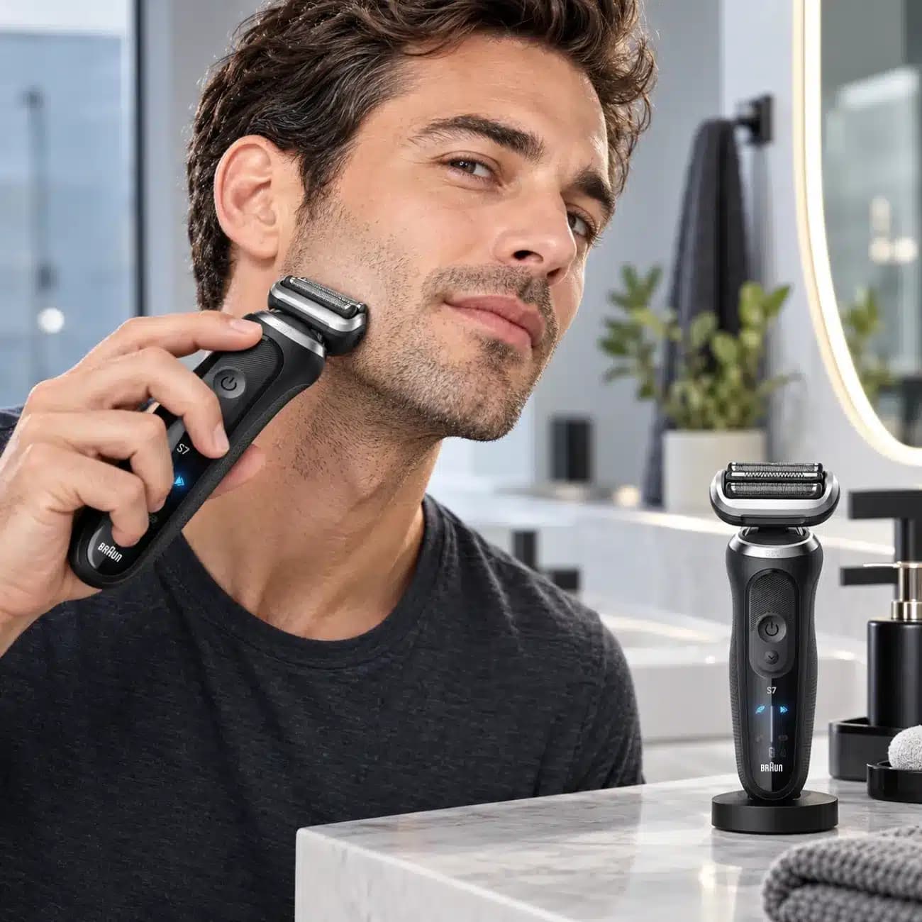 ریش تراش براون Braun سری 7 مدل 72-N4200cs با سر 360 درجه — تصویر ۷