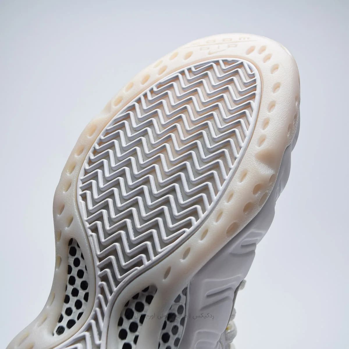 کتونی Nike مدل Air Foamposite One Triple – HJ5195-100 — تصویر ۷