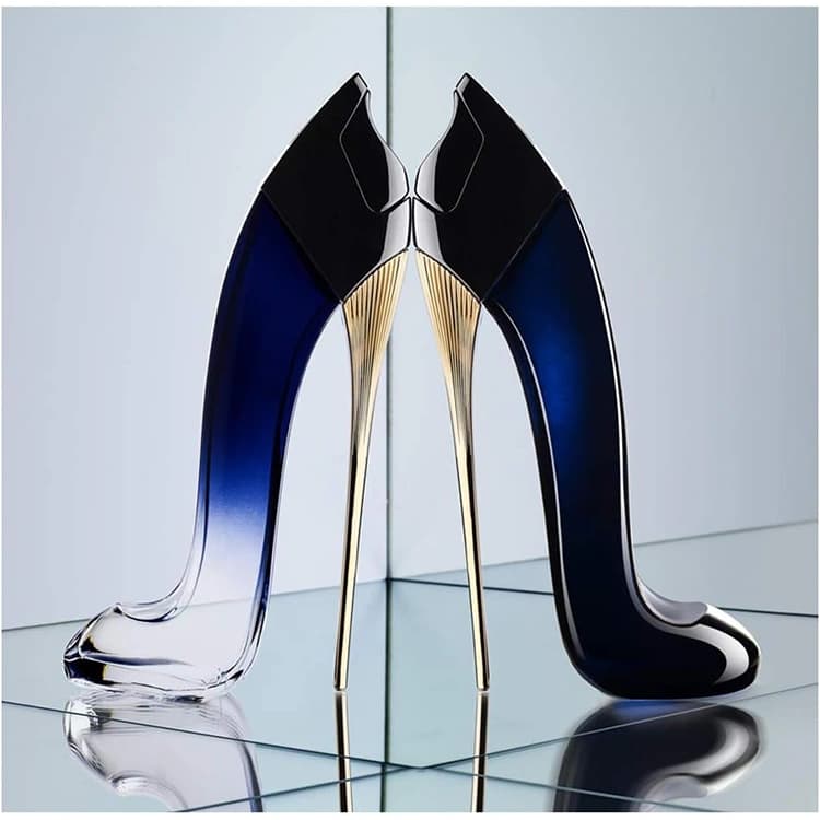 ادوپرفیوم زنانه Carolina Herrera Good Girl Legere — تصویر ۵