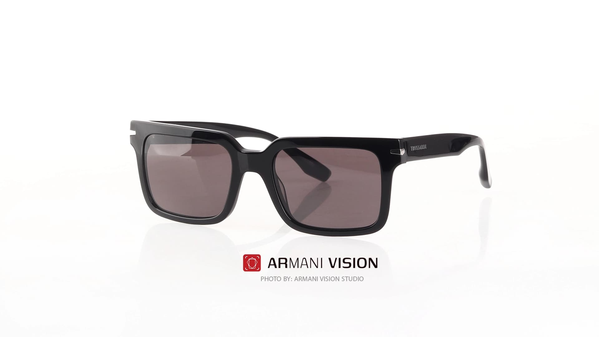 عینک تروساردی TRUSSARDI – TSM9019-A01 — تصویر ۴