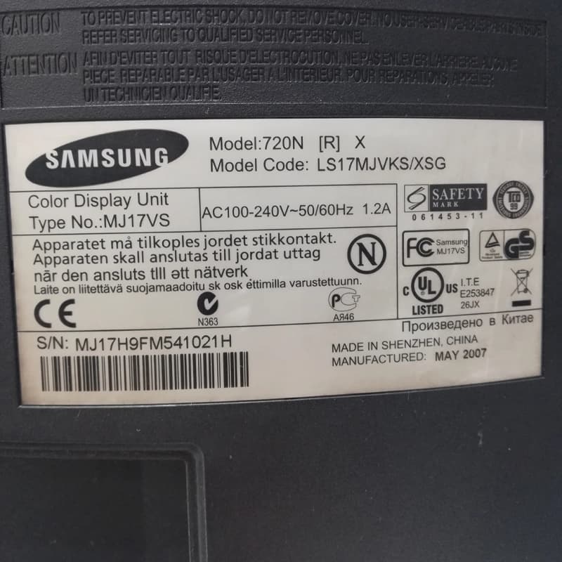 مانیتور سامسونگ SAMSUNG Syncmaster 720N 17 Inch استوک — تصویر ۴