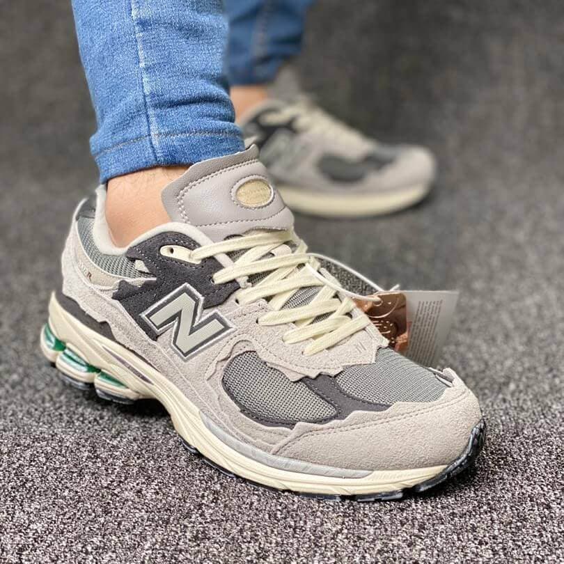 کتونی نیوبالانس 2002R طوسی New Balance — تصویر ۳