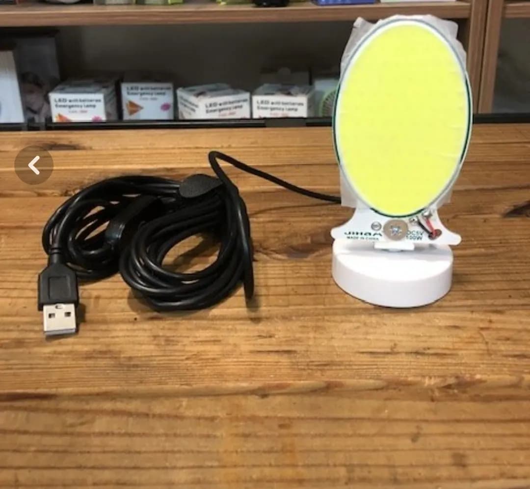 چراغ سیار خودرو جیهام ۱۰۰ وات USB با پایه آهنربا دار — تصویر ۳