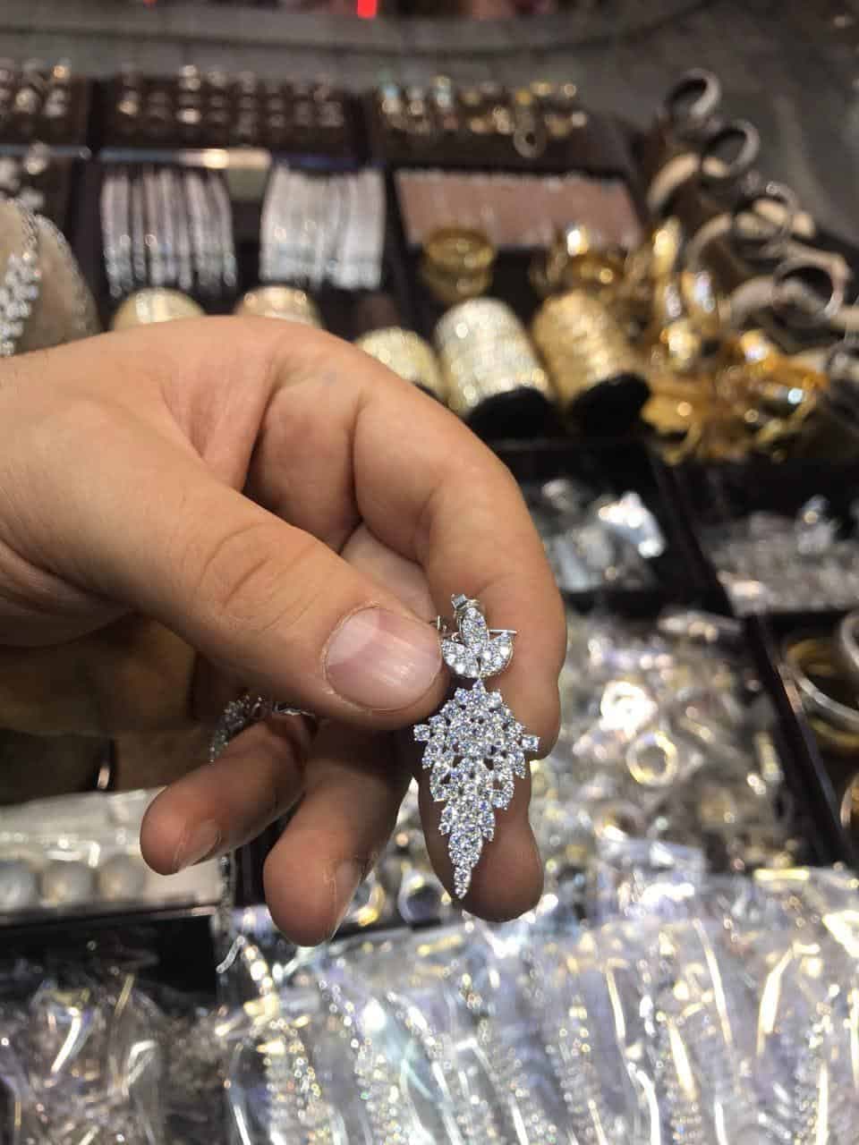 سرویس عروس نقره جواهری با نگین برلیان اتمی Se-n31 — تصویر ۴
