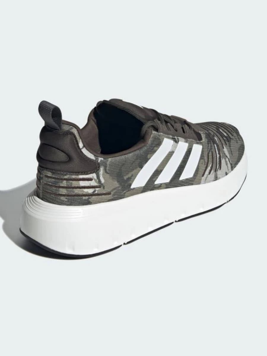 کتونی آدیداس مدلAdidas Swift Run 23 — تصویر ۲