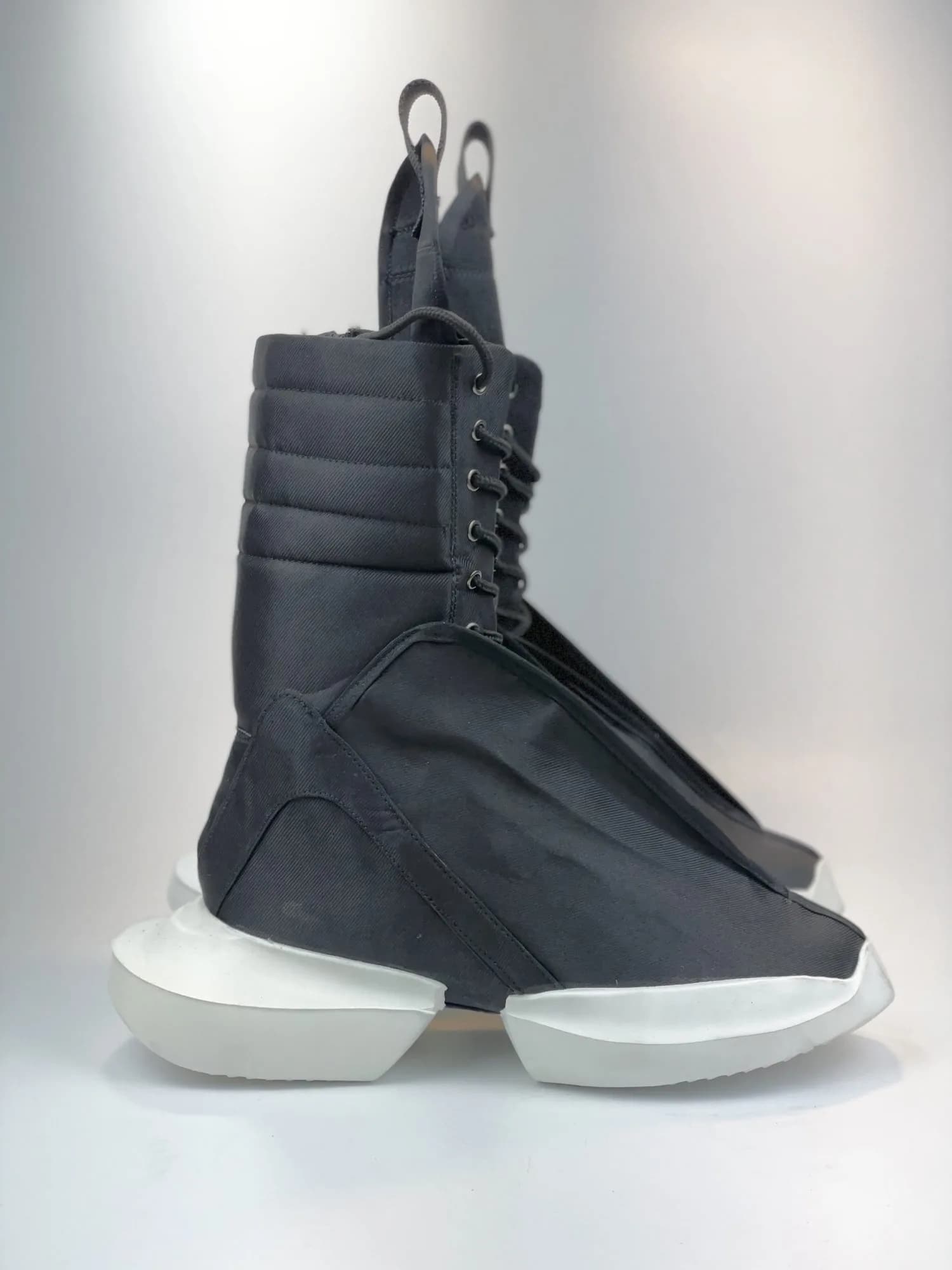 کد 2802 بوت بلند ریک اونز RICK OWENS مشکی زیره سفید