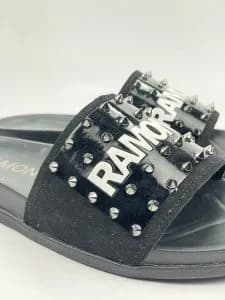 کد 300 صندل RAMONES رامونس مشکی نقره ای — تصویر ۲