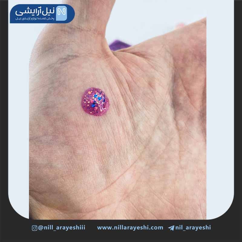 لیپ گلاس و رژ حرارتی قلبی رومانتیک رین کد Y571 — تصویر ۳