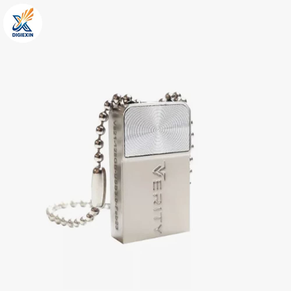 فلش مموری وریتی مدل V821 USB2.0 ظرفیت 32 گیگابایت