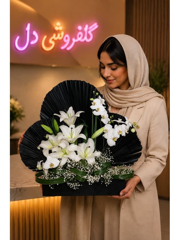 سبد گل روز عکاس با رز | سبد گل رز برای تبریک روز عکاس