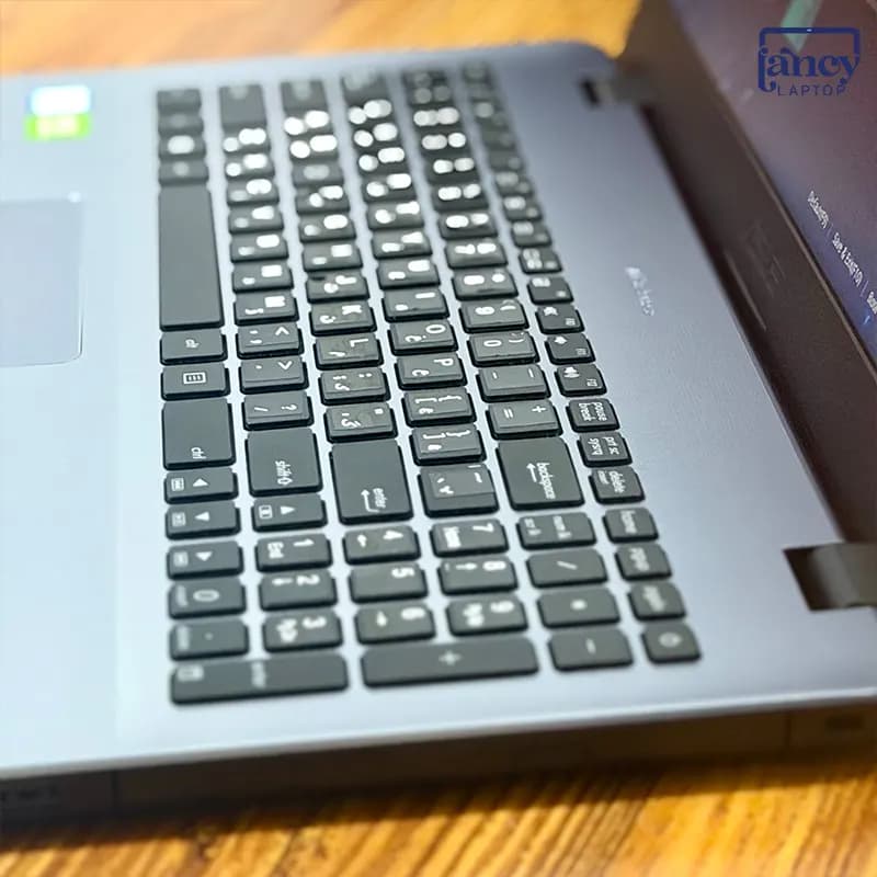 لپ تاپ استوک 15.6 اینچی ایسوس VivoBook K542UR Core i7-8550U 8GB DDR4 1TB HDD NVIDIA GeForce MX330 2GB — تصویر ۴