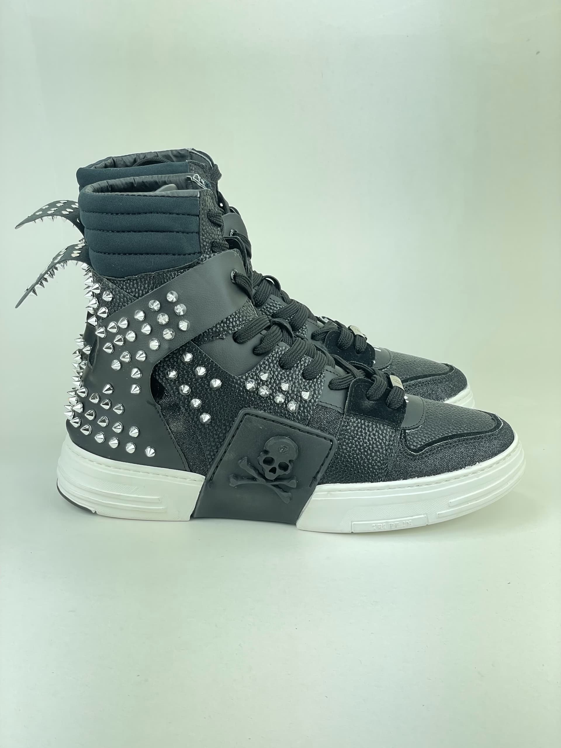 کد 1801 بوت فیلیپ پلین Philipp Plein چرم مشکی میخ نقره ای
