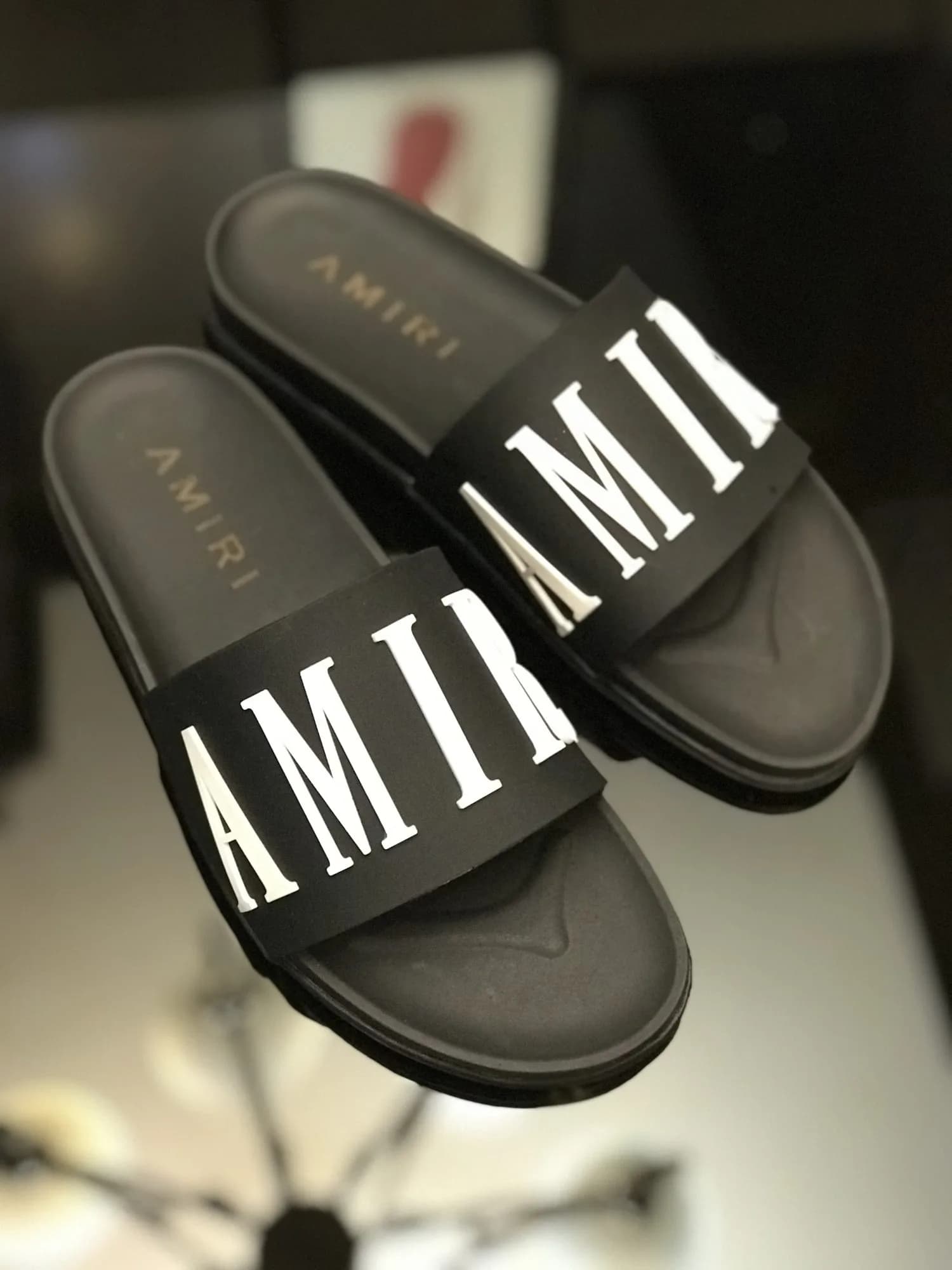 کد 300 صندل امیری AMIRI مشکی سفید