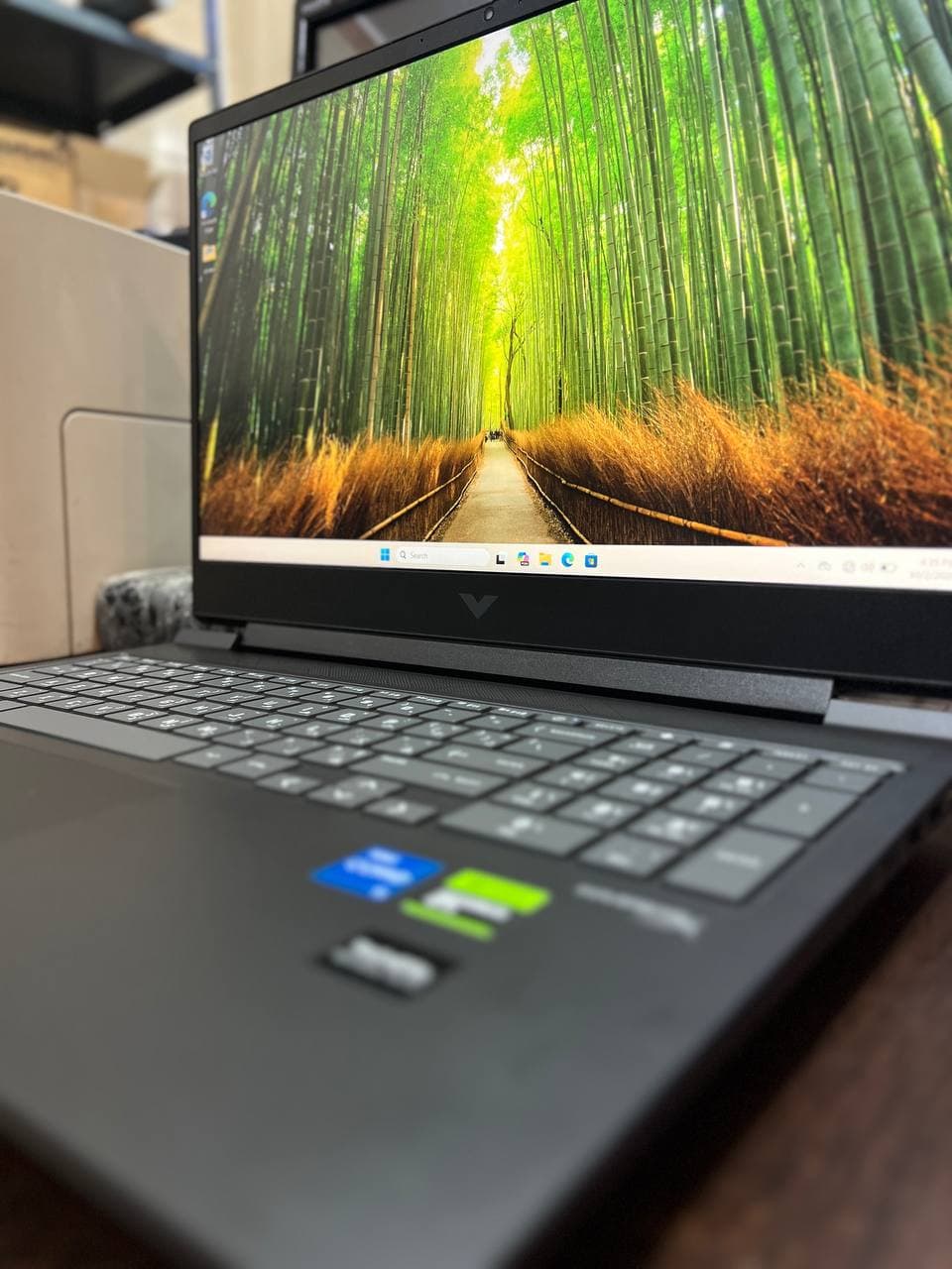 لپ تاپ HP Victus 16-r1066ne | Core i5-14450HX | RAM 16GB | SSD 1TB | RTX 3050 6GB — تصویر ۳