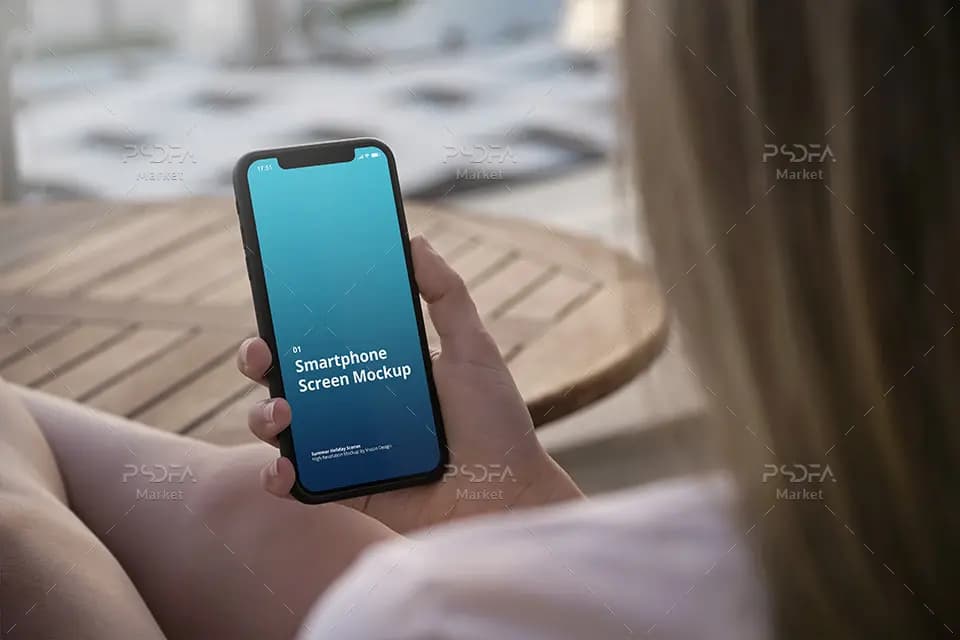 موکاپ موبایل آیفون در منظره و طبیعت ساحل با فرمت PSD — تصویر ۷