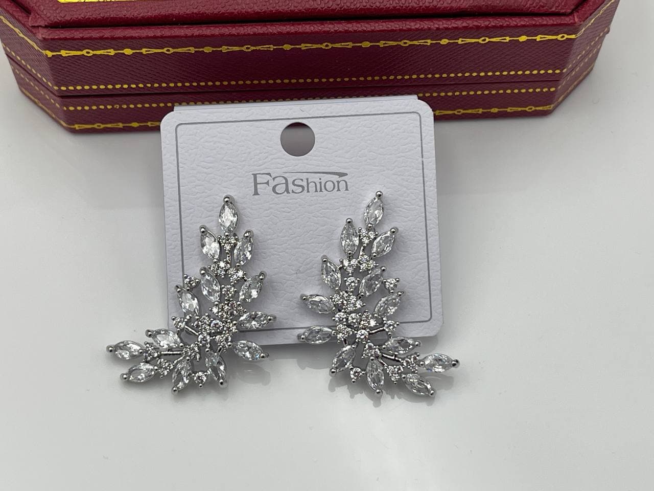 گوشواره مجلسی طرح برگ
