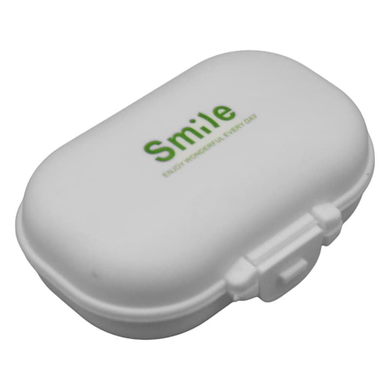 جعبه قرص ۴ خانه مسافرتی مدل GS-Smile با بدنه ضد ضربه و BPA Free