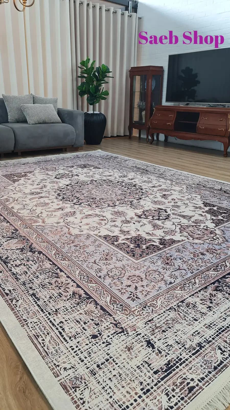 فرش نئوکلاسیک وینتیج طرح گل برجسته | فرش صائب | کد : U89