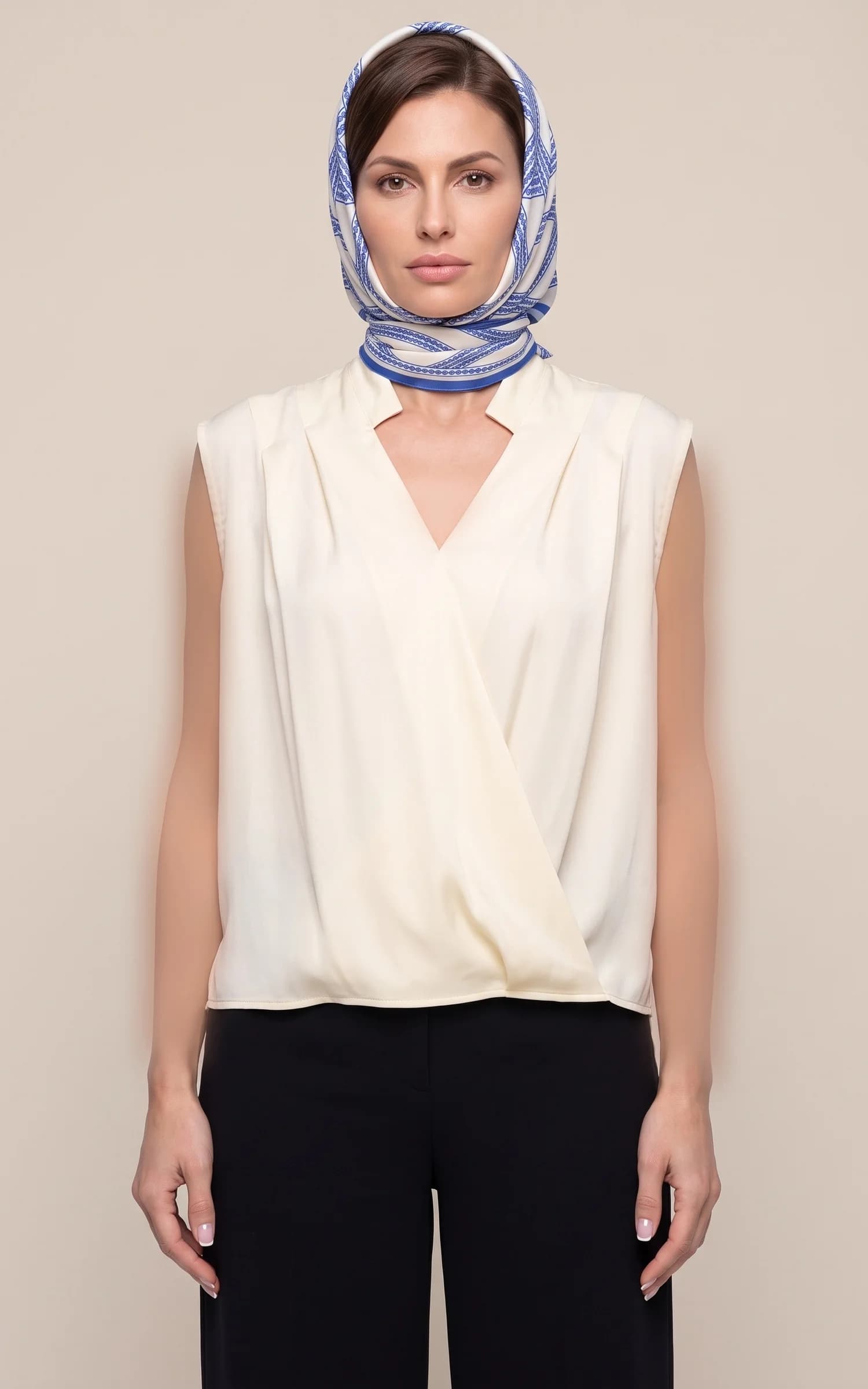 تاپ زنانه یقه انگلیسی جلو چپ و راستی nevado کد 405111031891 — تصویر ۲