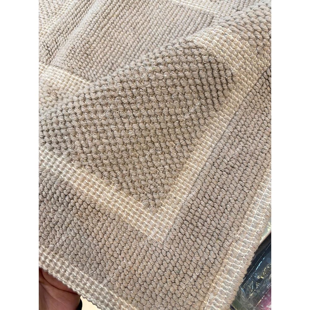 قالیچه پنبهای وارداتی طرح ورساچه — تصویر ۵