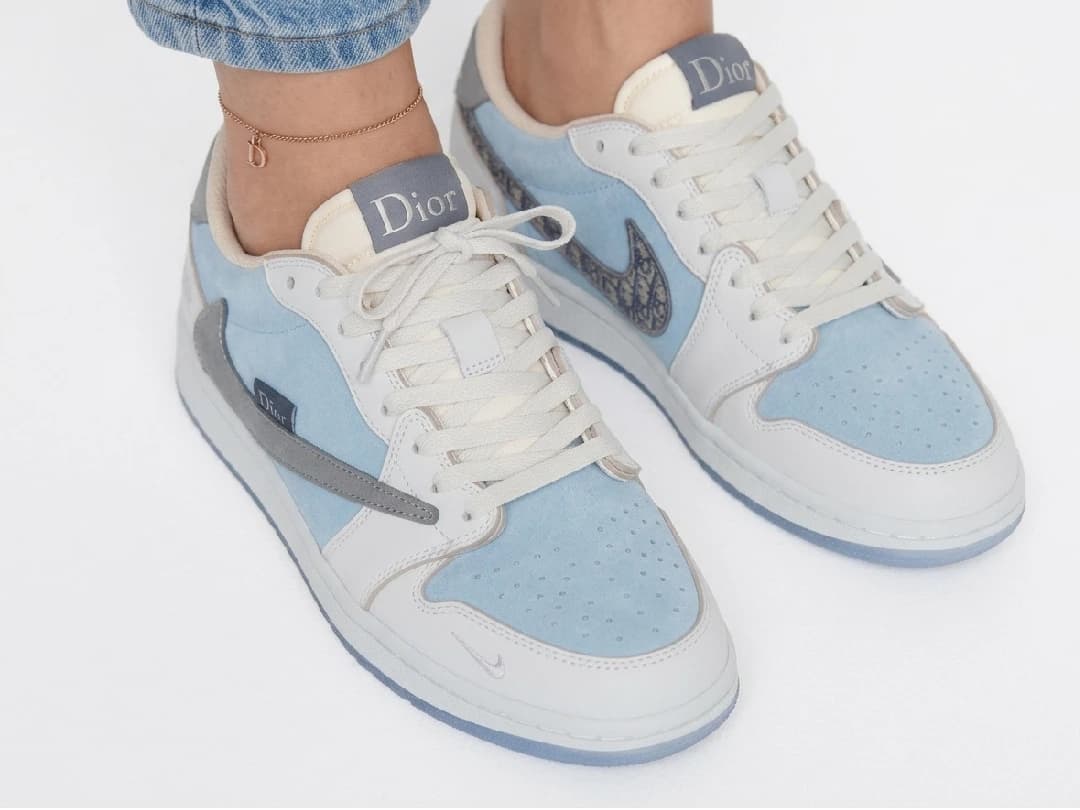 کتونی زنانه نایک ترویس دیور سفید آبی | Travis Dior Nike — تصویر ۷