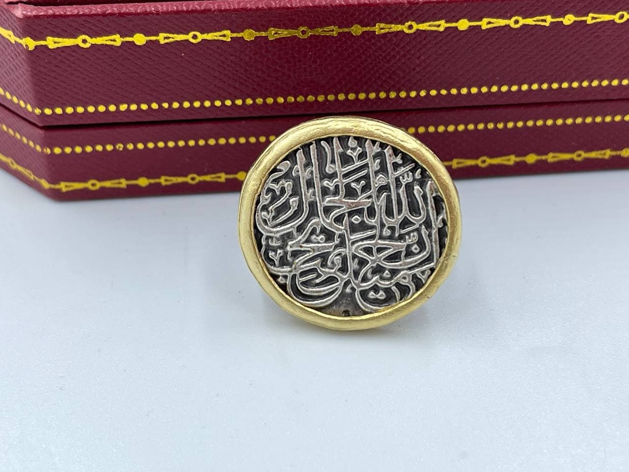 انگشتر ان الله یحب الجمال