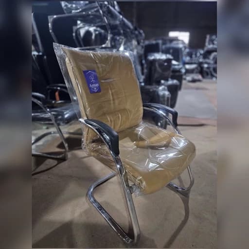 صندلی کنفرانسی زهدار مبلمان آپادانا apadana مدل 636838