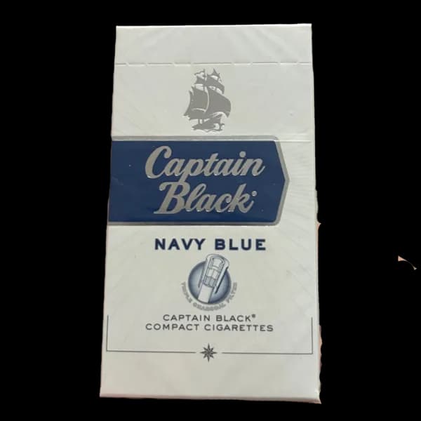 سیگار کاپیتان بلک نیوی بلو اسموک Captain black navy blue smoke