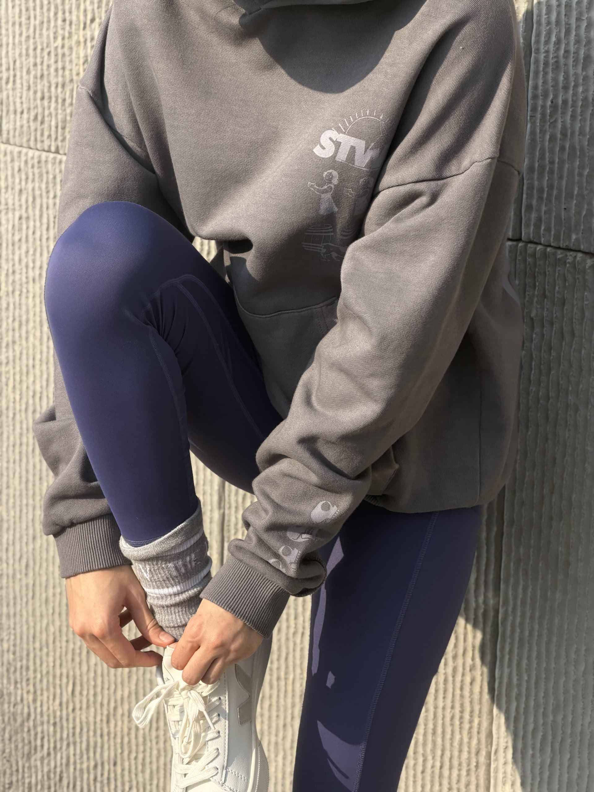 هودی اورجینال پول اند بیر بار/Original Pull & Bear Hoodie — تصویر ۴
