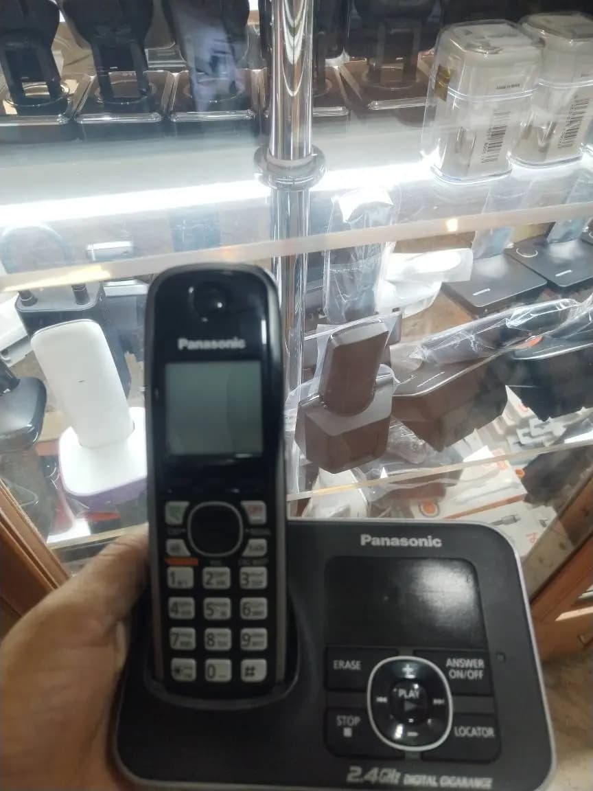 تلفن بیسیم پاناسونیک مدل KX-TG3721 منشی دار بدون کارتن استوک | باتری شارژر نو
