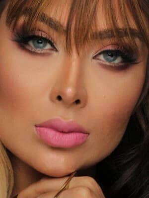 لنز رنگی لابلا مدل شنل گری (Labella Shenel Gray) — تصویر ۵