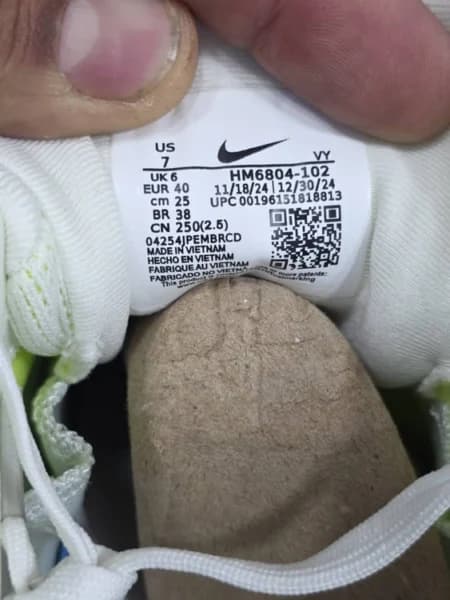 کتونی نایک ایر زوم ومرو پلاس Nike Air Zoom Vomero Plus — تصویر ۳