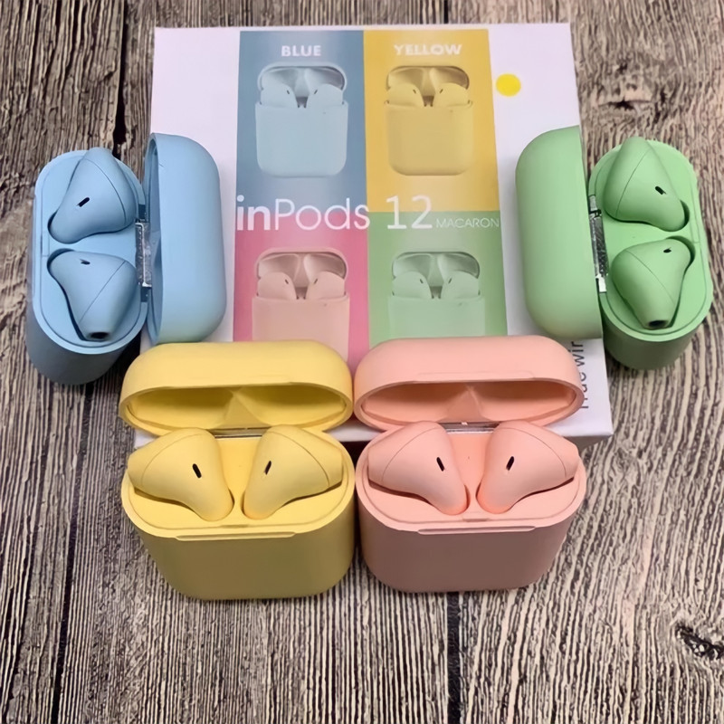 هدفون بلوتوثی مدل inPods 12 بدون نویز کنسلینگ، درگاه شارژ لایتنینگ، با قابلیت شارژ سریع، مقاوم در برابر رطوبت و عرق — تصویر ۳