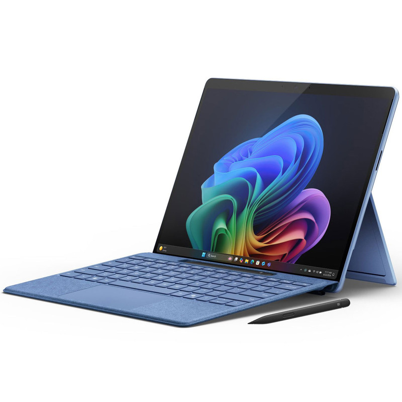 تبلت 13 اینچی مایکروسافت مدل Surface Pro 11-Snapdragon X Elite OLED ظرفیت 1 ترابایت و رم 16 گیگابایت به همراه کیبورد Surface Pro Copilot و قلم Slim Pen 2 — تصویر ۳