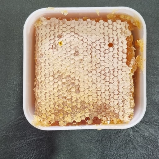 عسل باموم چهل گیاه یک کیلویی ارسال به سراسر کشور