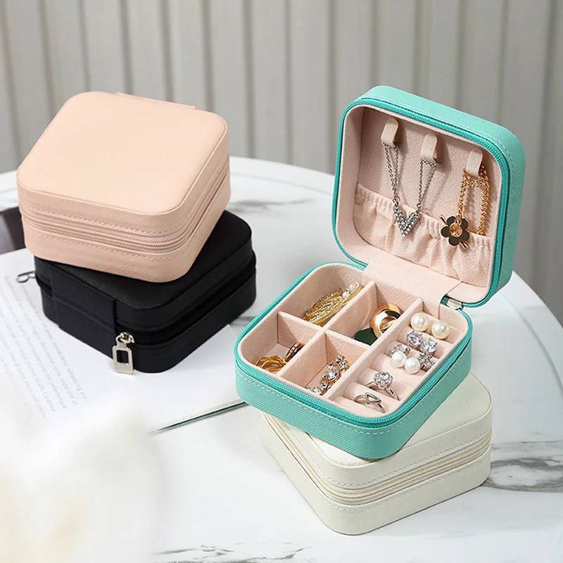 کیف جواهرات و اکسسوری طرح مربع — تصویر ۳