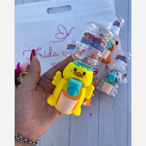 اسباب بازی مدل آبسردکن فانتزی کیوت و بانمک (سایز کوچک) طرح رومیزی WATER DISPENSER مناسب برای سنین سه سال به بالا