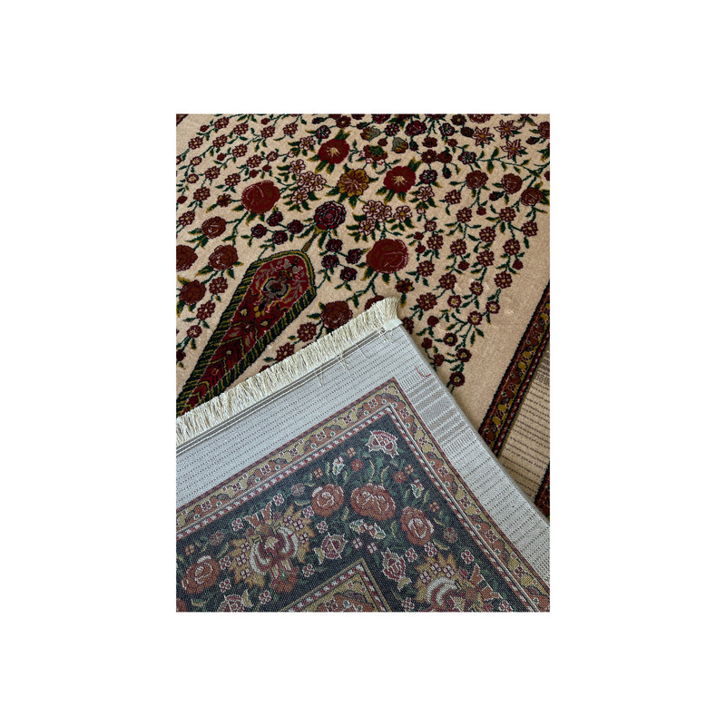 فرش ماشینی 420 شانه زمینه بژ حاشیه سرمه ای مدل 4120 — تصویر ۲