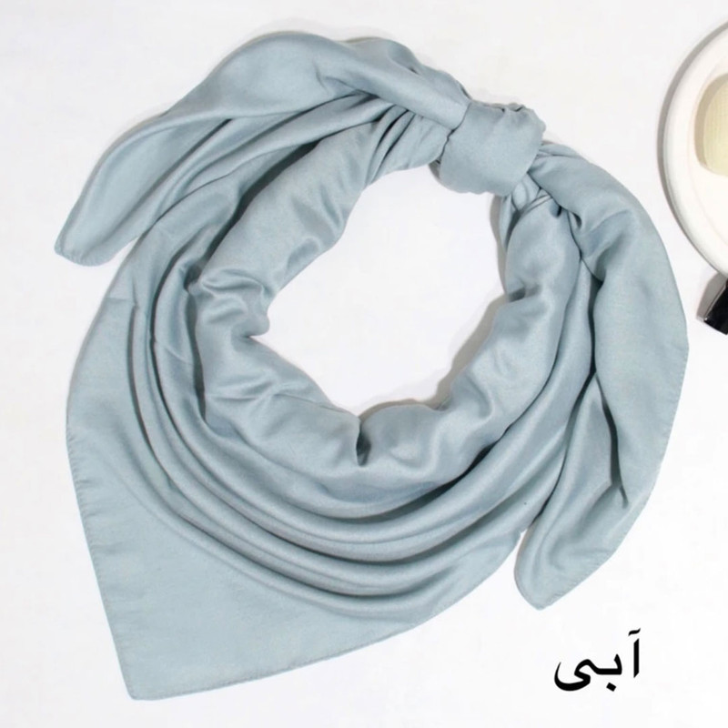 روسری نخ، پنبه زنانه مدل تابستانی کد 9833 با طول و عرض 135*135 سانتی‌متر — تصویر ۴