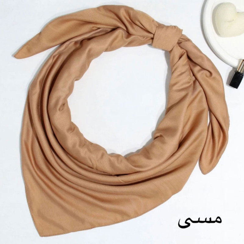 روسری نخ، پنبه زنانه مدل تابستانی کد 9833 با طول و عرض 135*135 سانتی‌متر — تصویر ۵